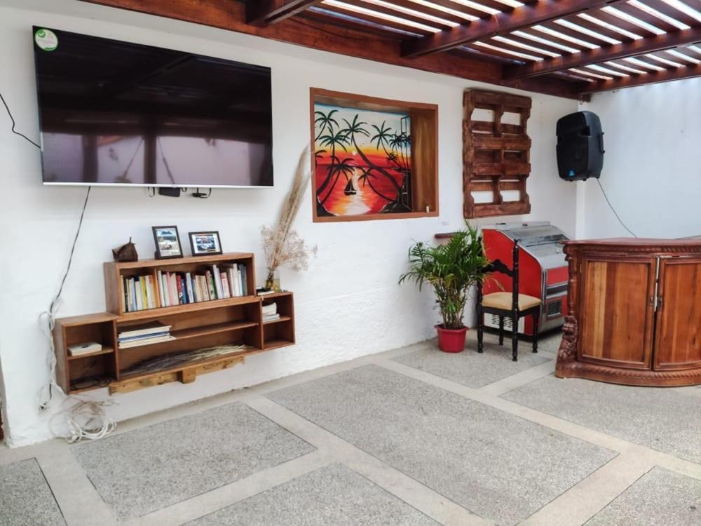Hostel Las Palmas Vilcabamba Luaran gambar