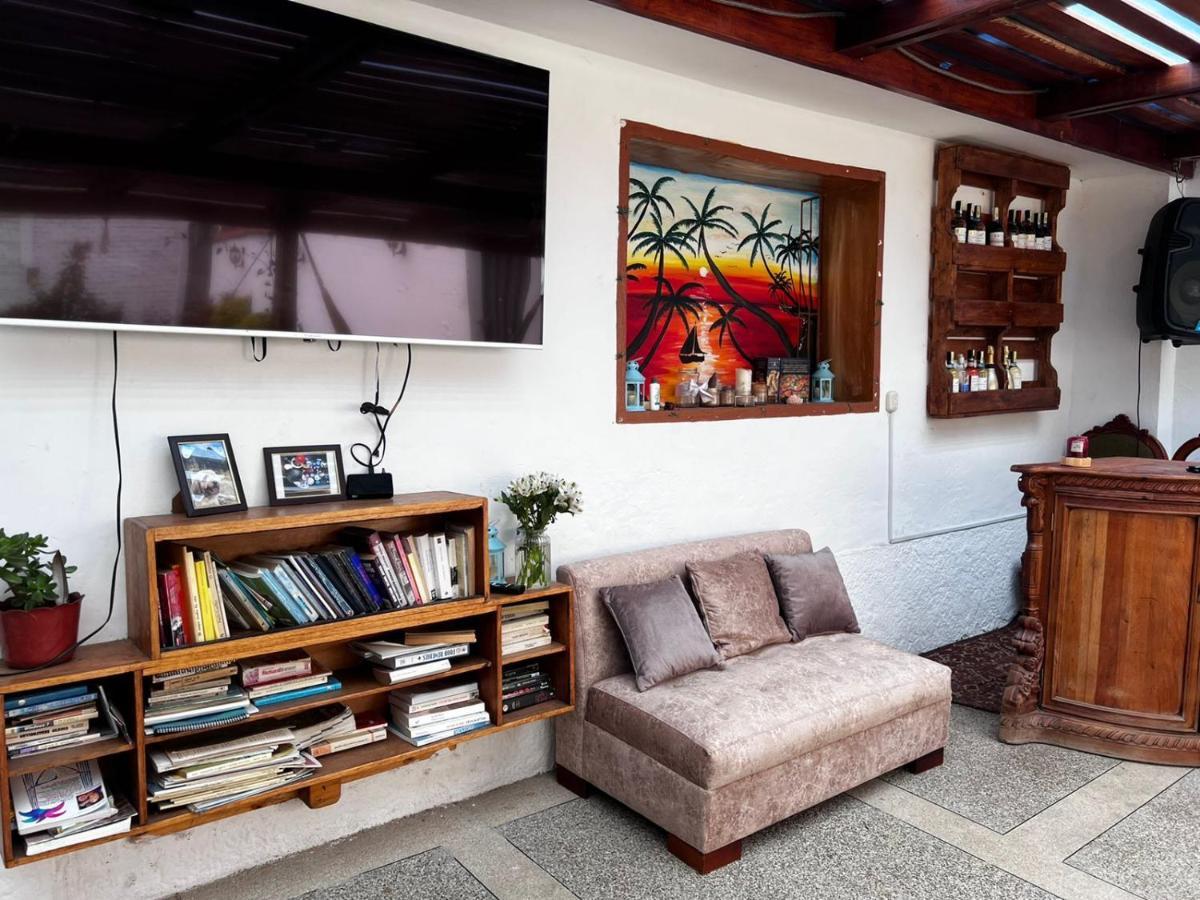 Hostel Las Palmas Vilcabamba Luaran gambar