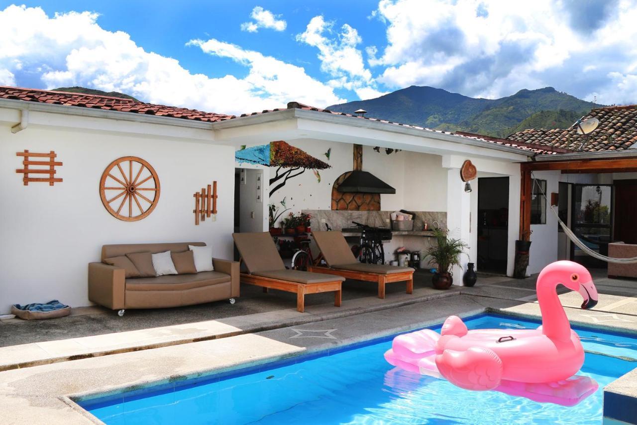 Hostel Las Palmas Vilcabamba Luaran gambar