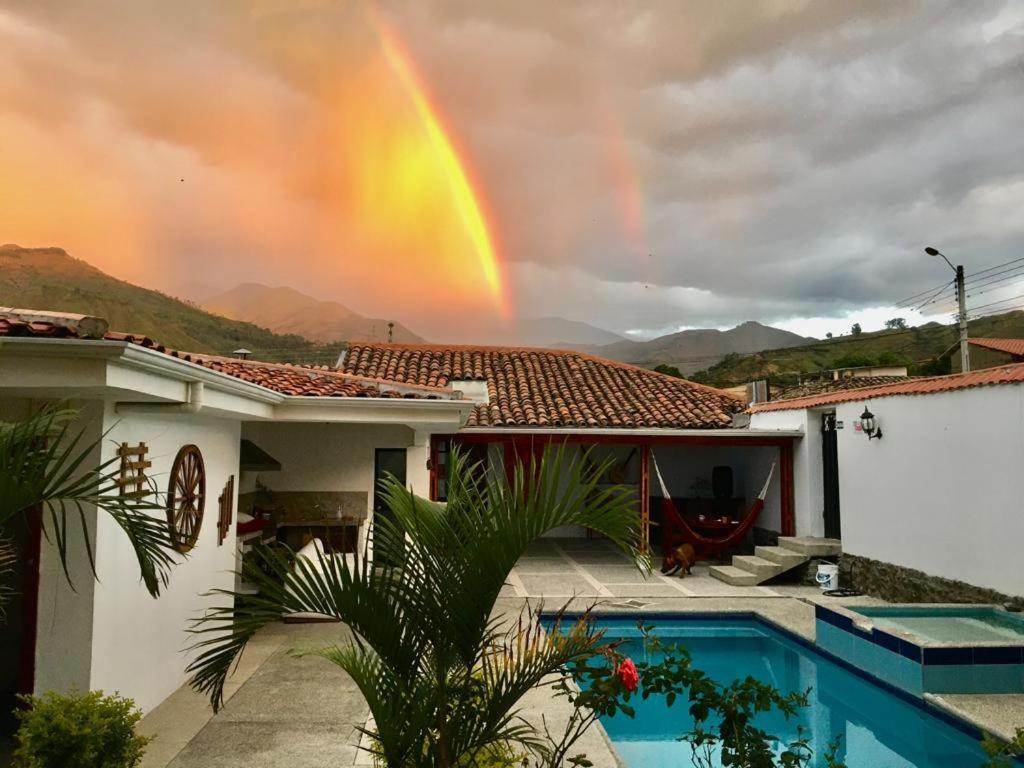 Hostel Las Palmas Vilcabamba Luaran gambar